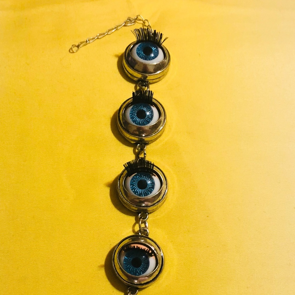 Blue doll eye bracelet
